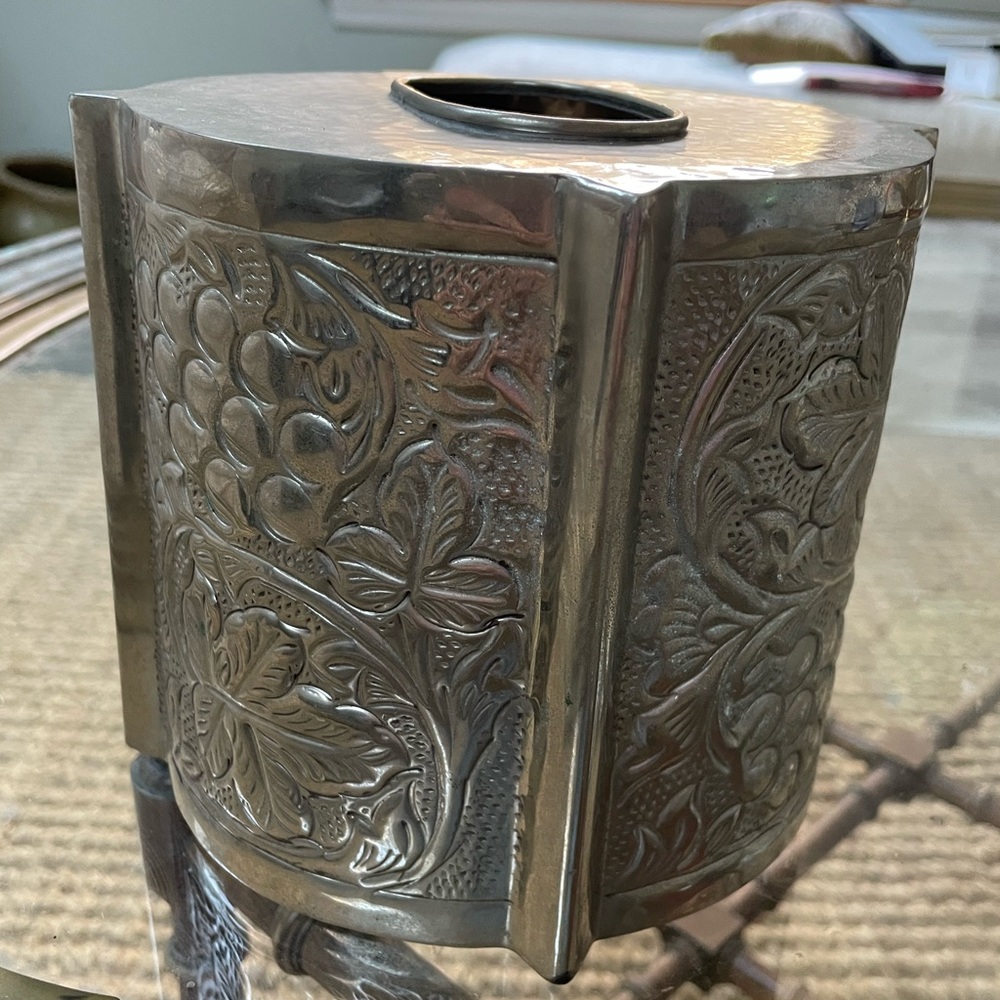 Metal Tissue Box